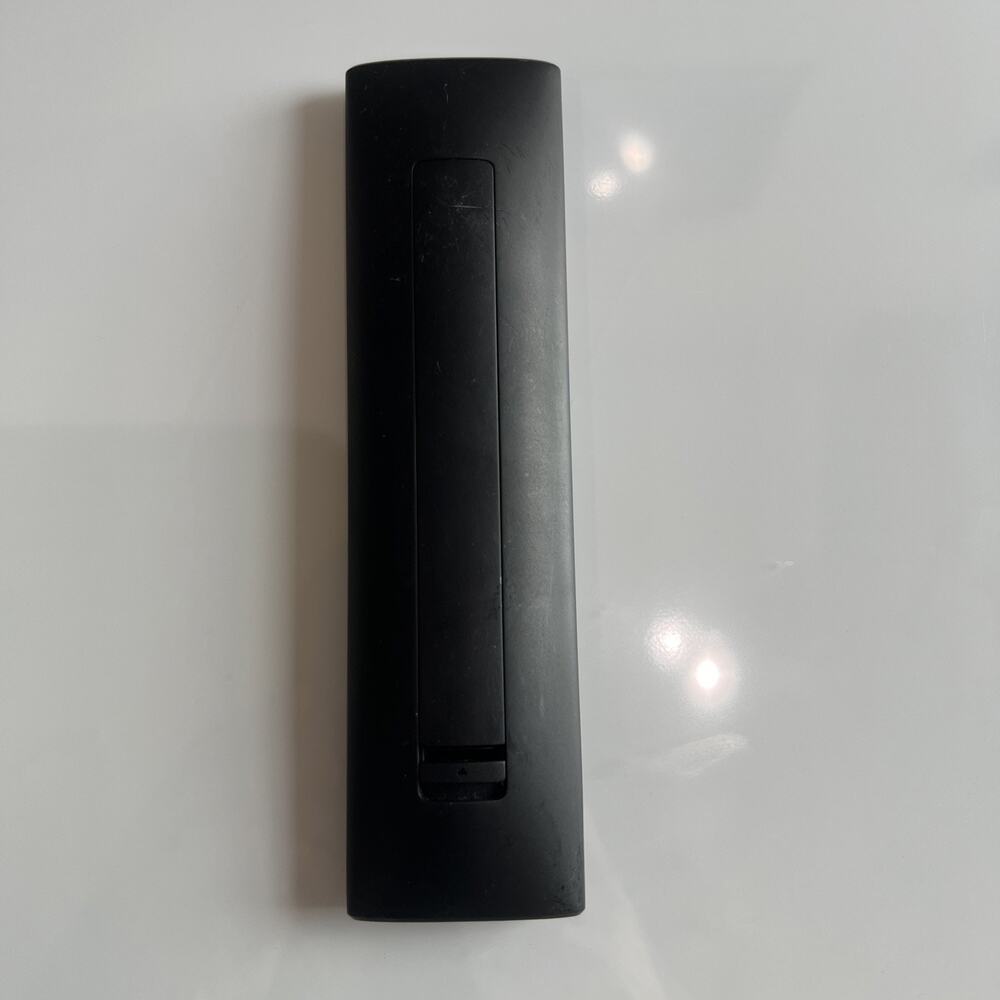 Used Original XRT140V3 Remote Control for All Vizio Smart TV - Picture 2 of 2